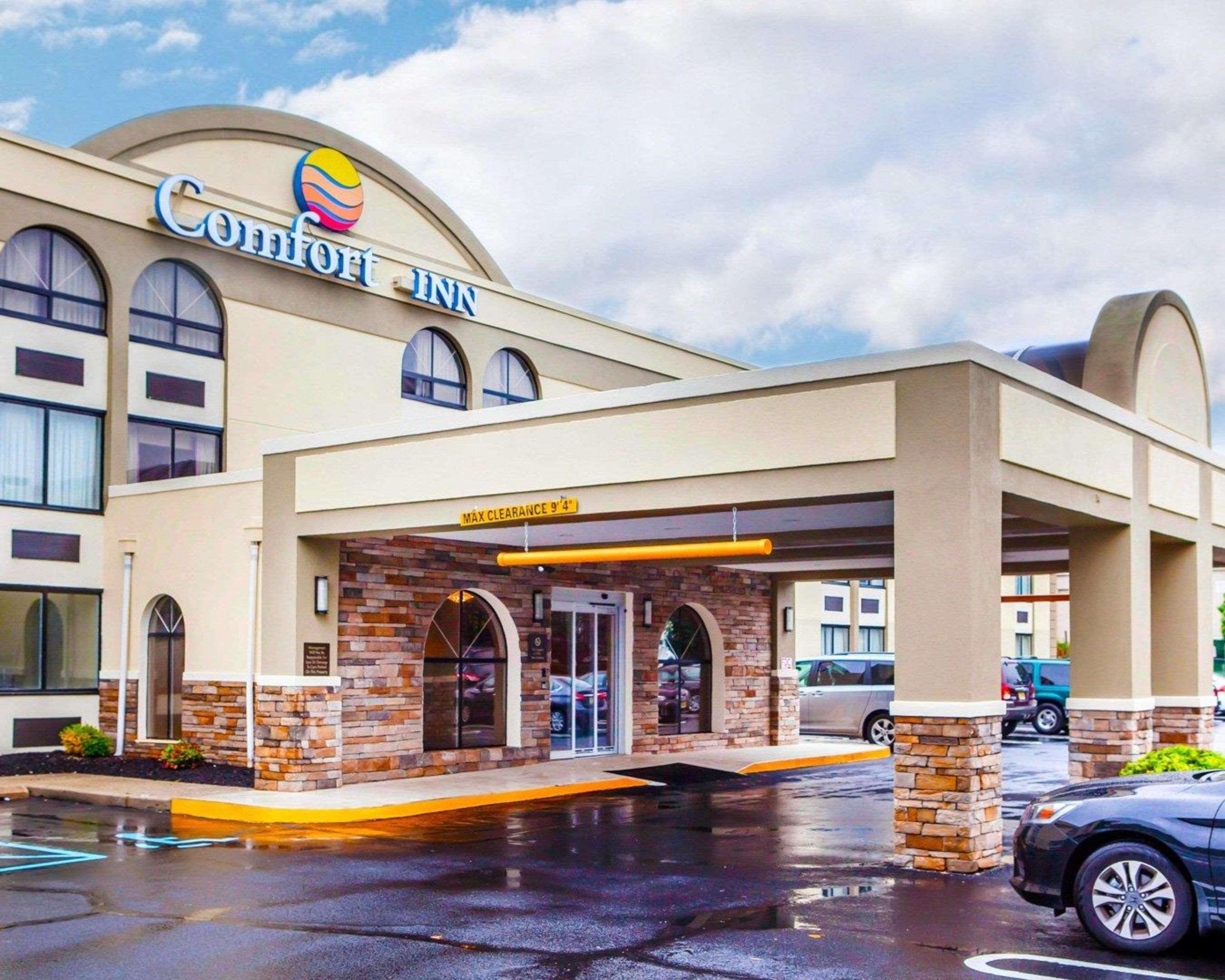 Comfort Inn Edison - New Brunswick Bagian luar foto